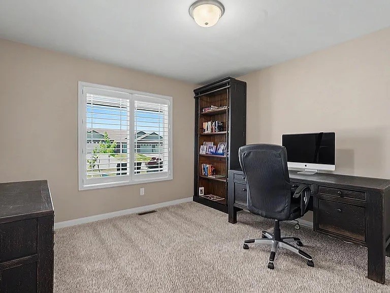 3027 Teton Street SW Street SW Cedar Rapids IA 52404