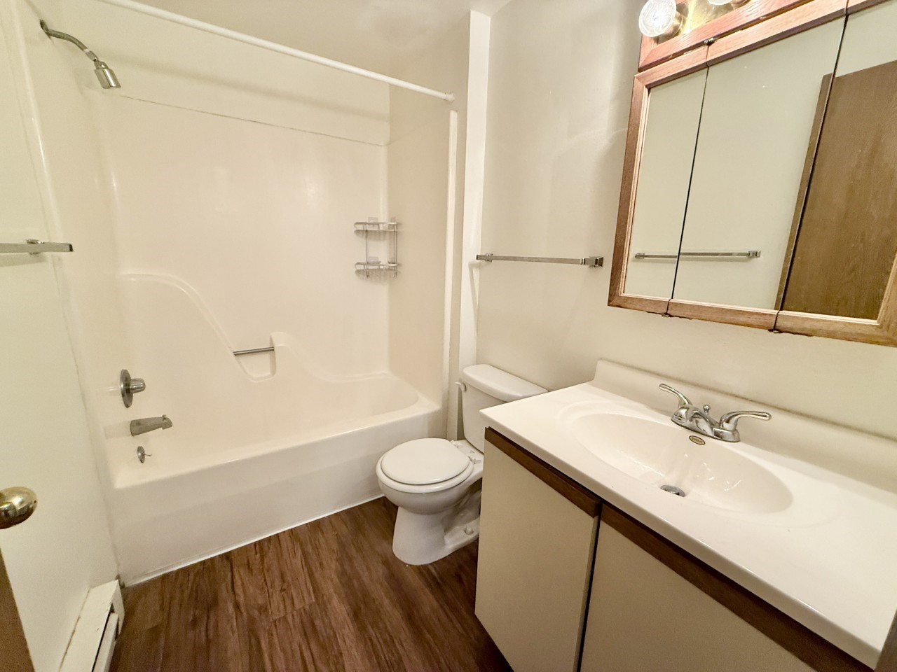 906 Benton Drive Iowa City IA 52246