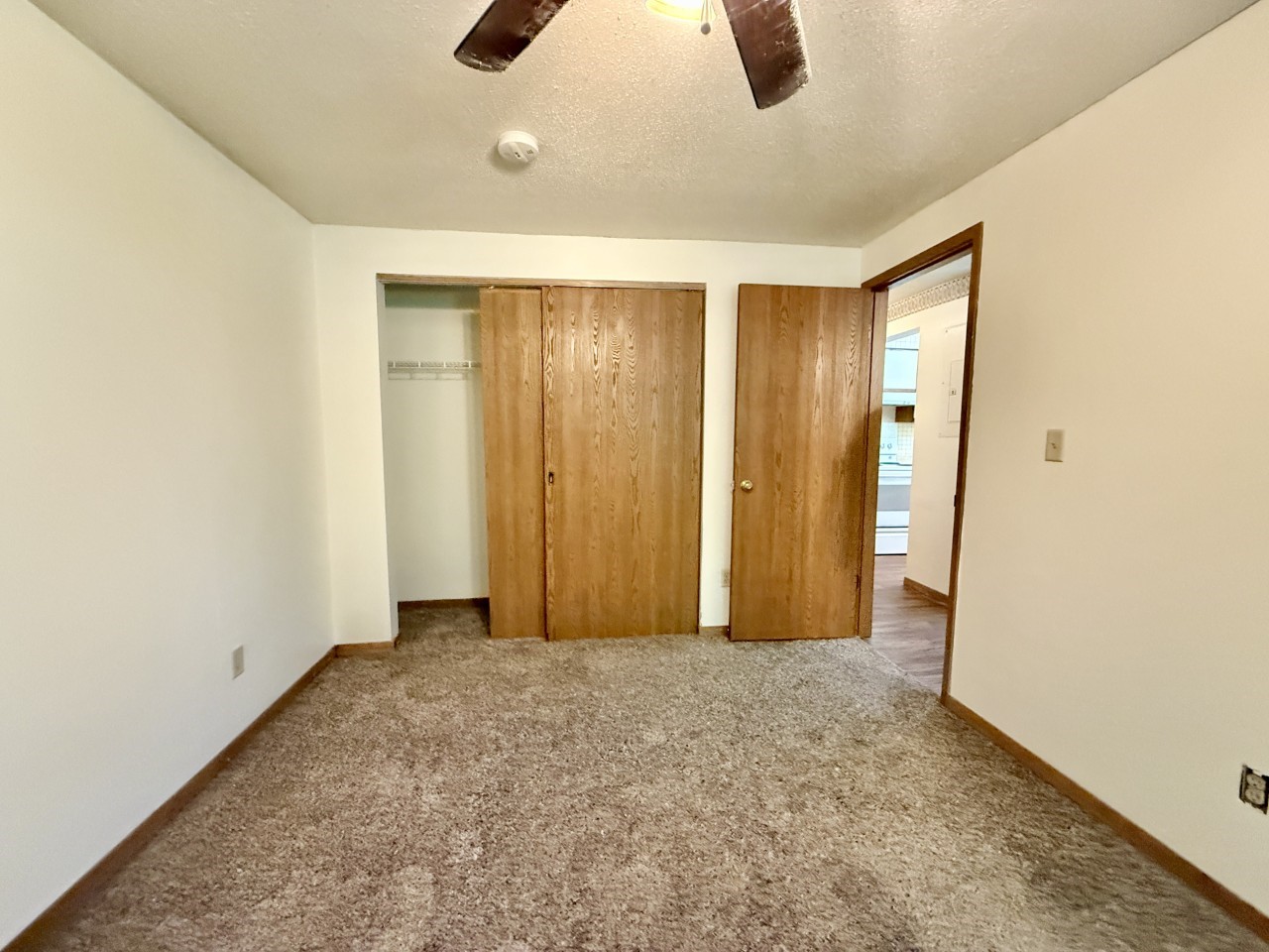 906 Benton Drive Iowa City IA 52246
