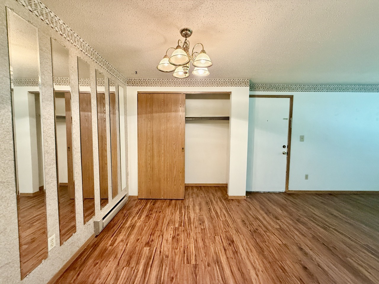 906 Benton Drive Iowa City IA 52246