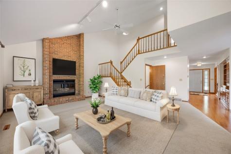 3629 Timberline Drive NE Cedar Rapids IA 52402