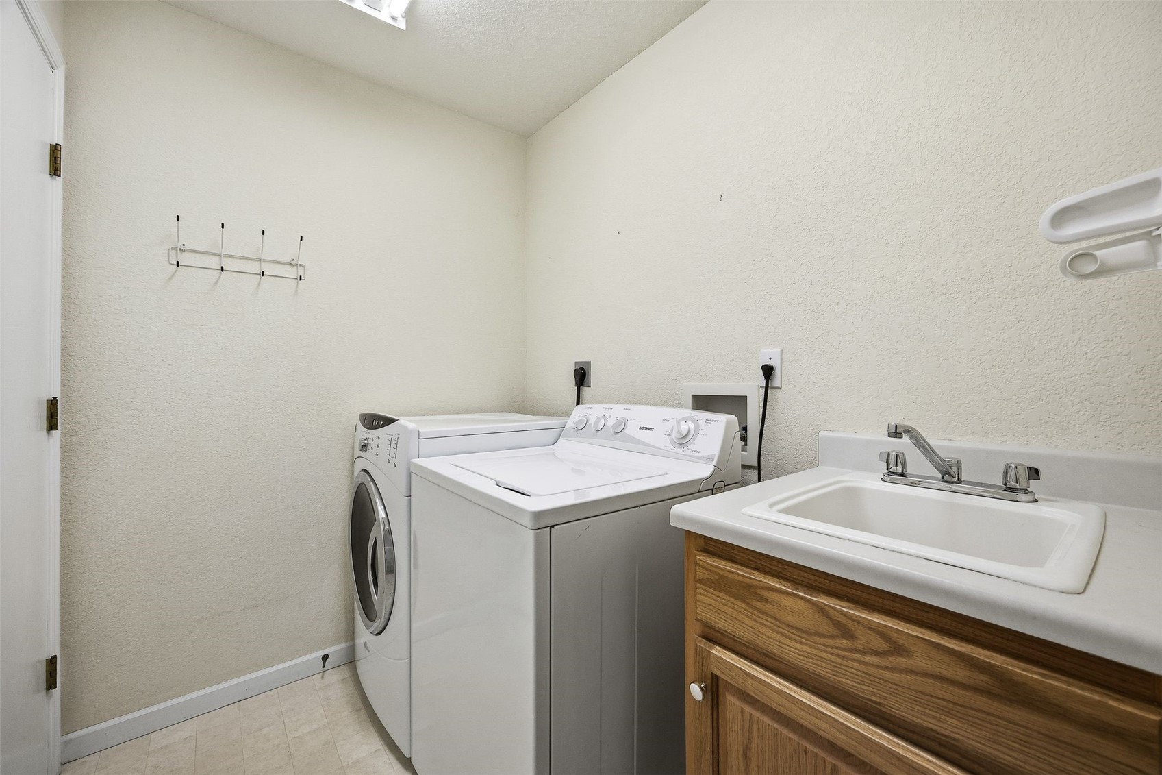 3250 Sunburst Avenue Marion IA 52302