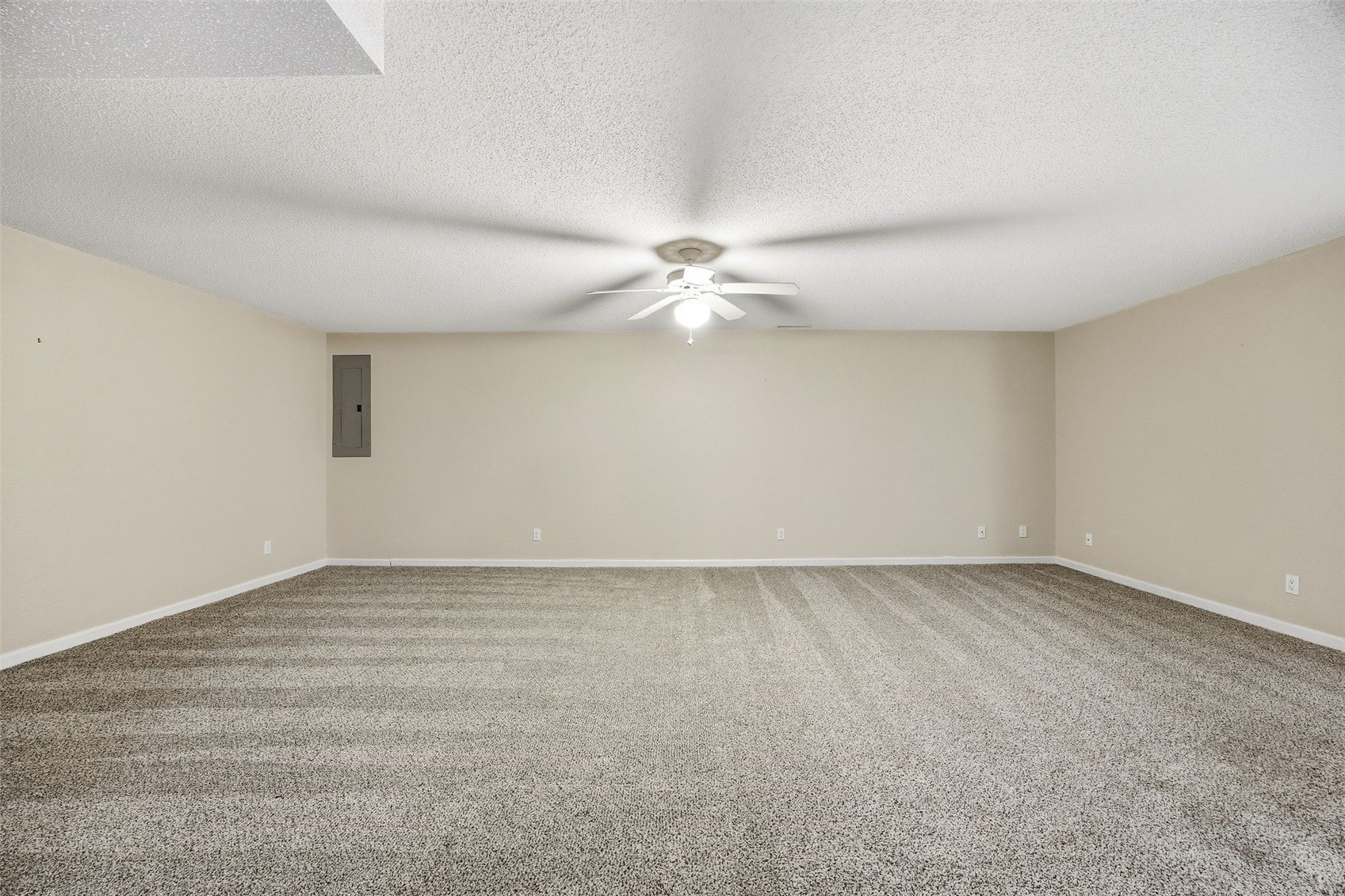 3250 Sunburst Avenue Marion IA 52302