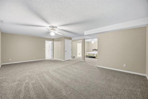 3250 Sunburst Avenue Marion IA 52302