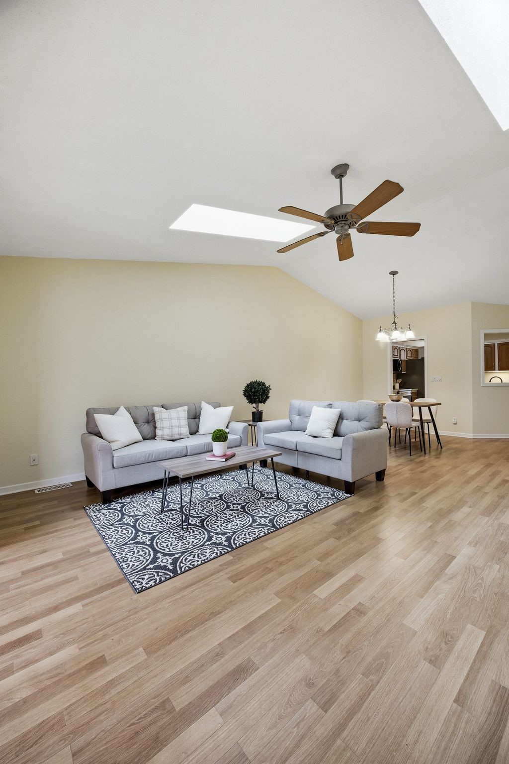 3250 Sunburst Avenue Marion IA 52302