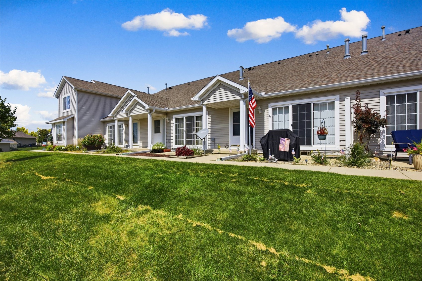 3160 English Glen Marion IA 52302