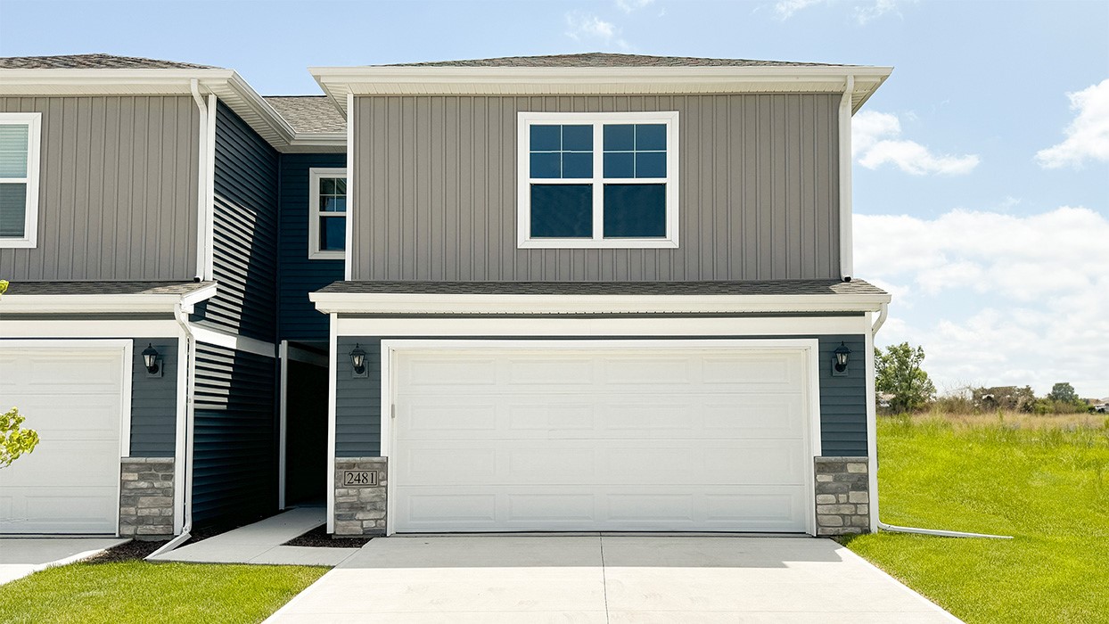 2435 Chloe Lane Hiawatha IA 52233
