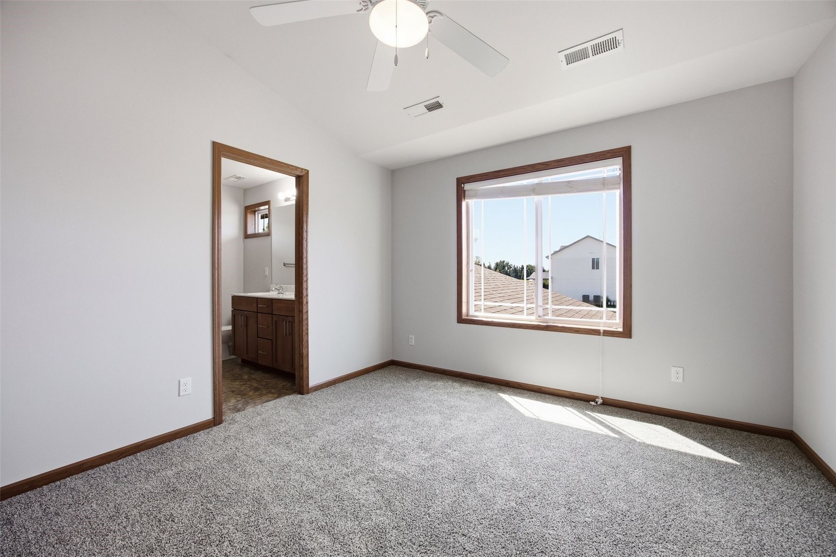 3496 Granger Avenue Marion IA 52302