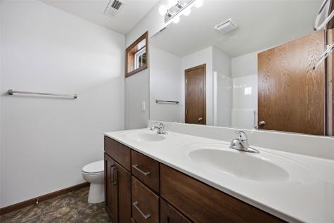 3496 Granger Avenue Marion IA 52302