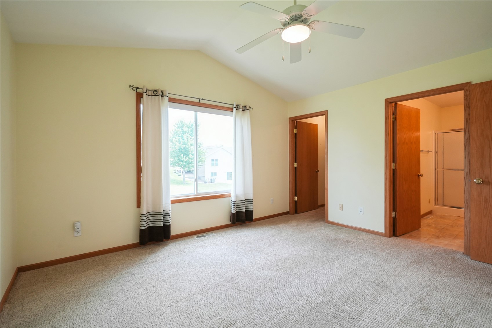 3301 Banar Drive SW Cedar Rapids IA 52404