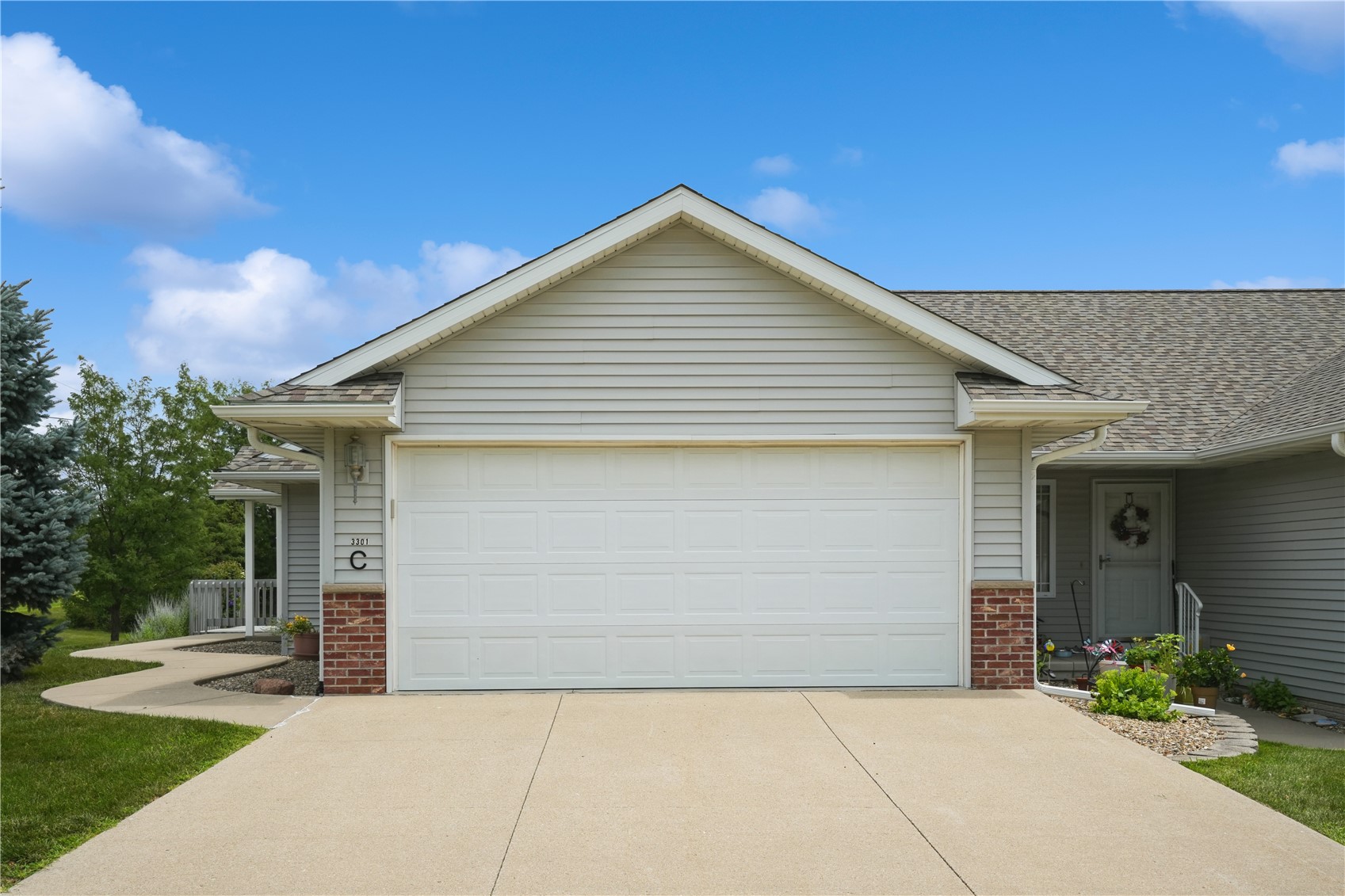 3301 Banar Drive SW Cedar Rapids IA 52404