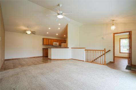 3301 Banar Drive SW Cedar Rapids IA 52404