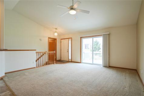 3301 Banar Drive SW Cedar Rapids IA 52404
