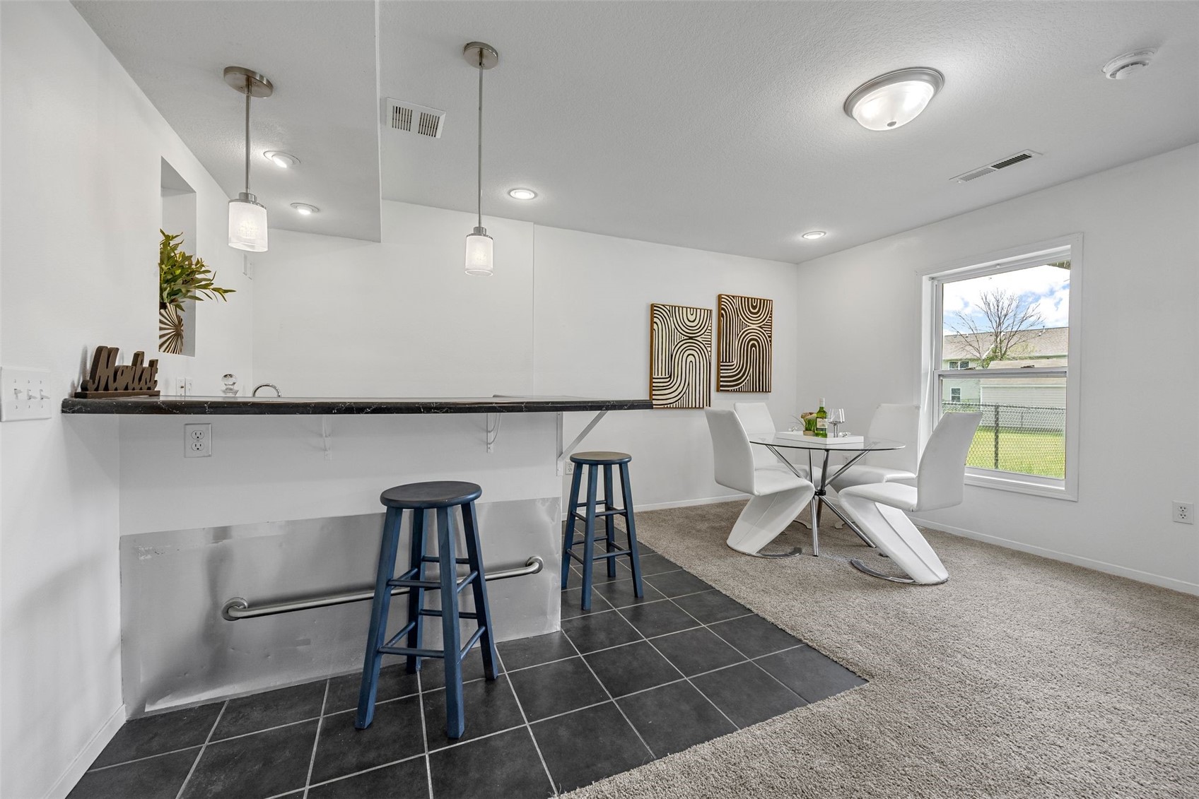 1572 Vandello Circle North Liberty IA 52317