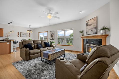 1572 Vandello Circle North Liberty IA 52317