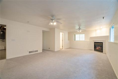 3900 Deer Valley Drive Marion IA 52302