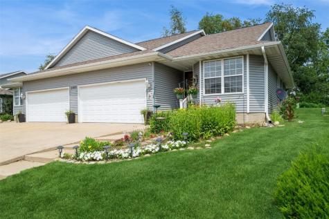 3900 Deer Valley Drive Marion IA 52302