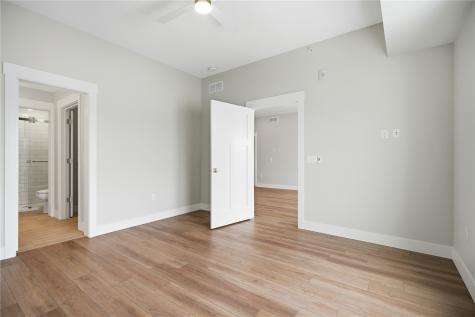 1871 Ellis Boulevard NW Cedar Rapids IA 52405