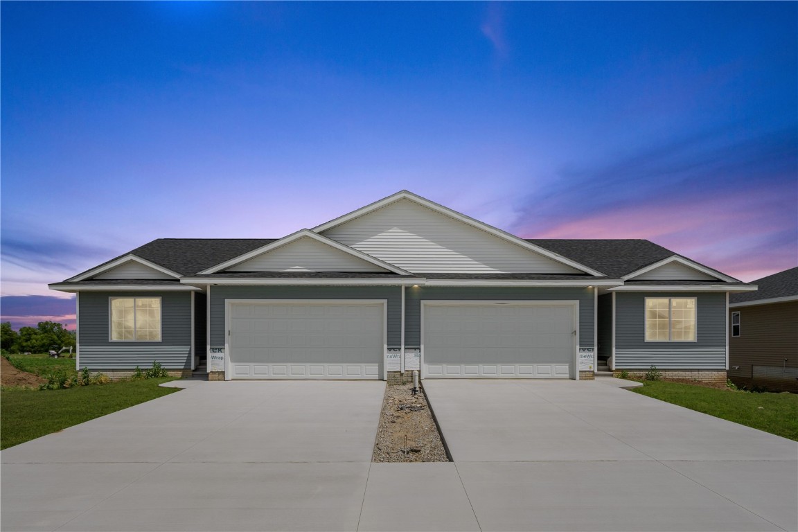 918 Juneberry Drive Palo IA 52324