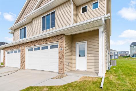 1420 Winterberry Lane North Liberty IA 52317