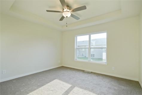 7106 Waterview Drive Cedar Rapids IA 52404