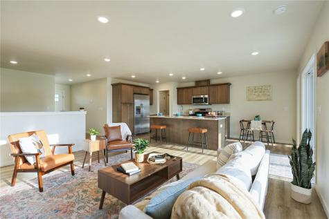 7106 Waterview Drive Cedar Rapids IA 52404