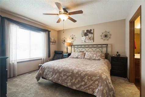 4420 Rec Drive Marion IA 52302