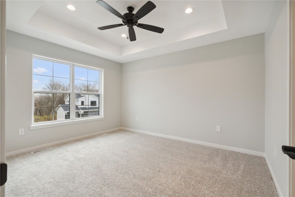 4709 Preston Lane Iowa City IA 52246