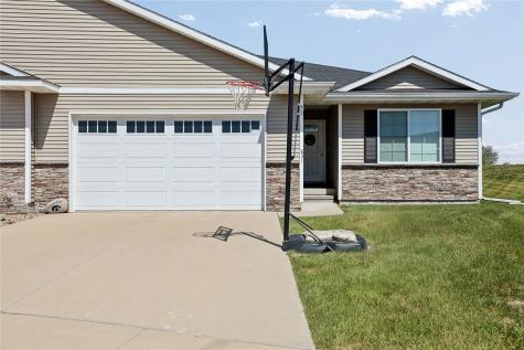 831 Heartland Court Fairfax IA 52228