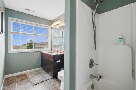 6325 Muirfield Drive SW Cedar Rapids IA 52404