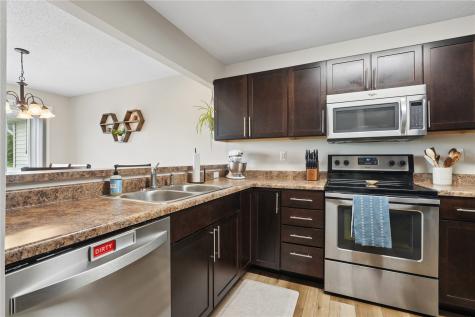 6325 Muirfield Drive SW Cedar Rapids IA 52404