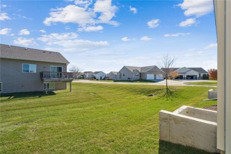 7104 Waterview Drive SW Cedar Rapids IA 52404
