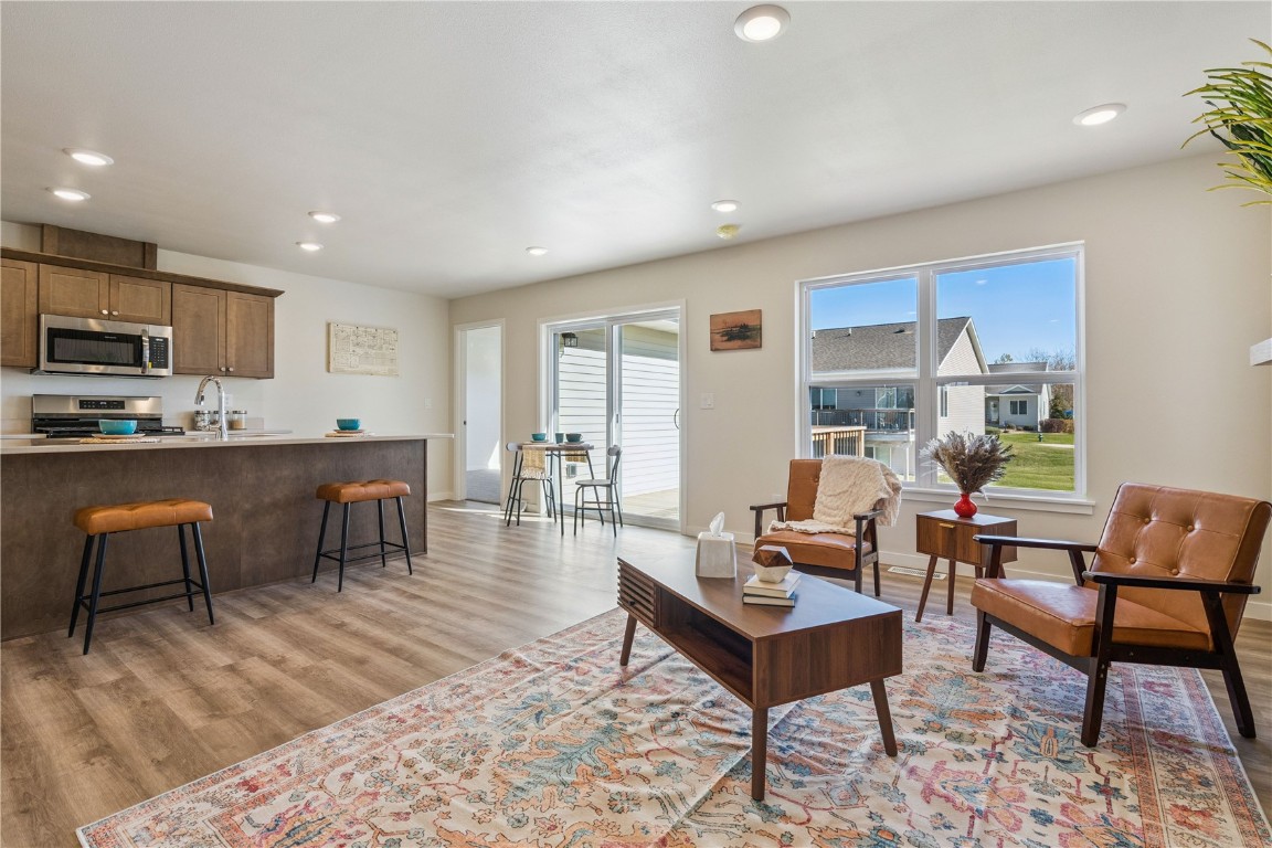 7104 Waterview Drive SW Cedar Rapids IA 52404