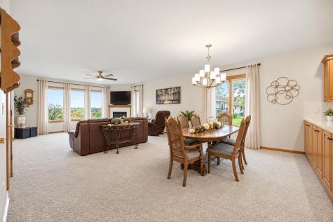 1528 Bilgarie Court NE Cedar Rapids IA 52402