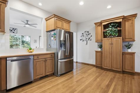 1528 Bilgarie Court NE Cedar Rapids IA 52402