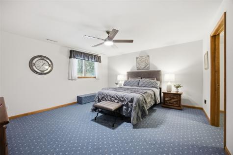 1528 Bilgarie Court NE Cedar Rapids IA 52402