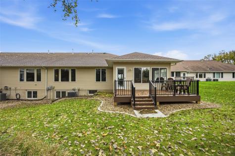1528 Bilgarie Court NE Cedar Rapids IA 52402