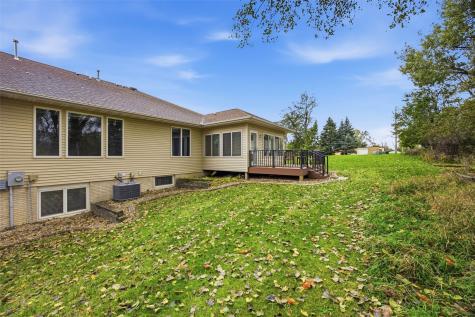 1528 Bilgarie Court NE Cedar Rapids IA 52402
