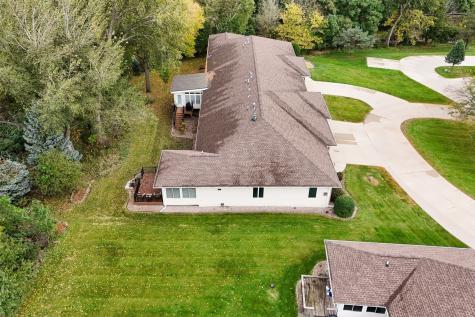 1528 Bilgarie Court NE Cedar Rapids IA 52402