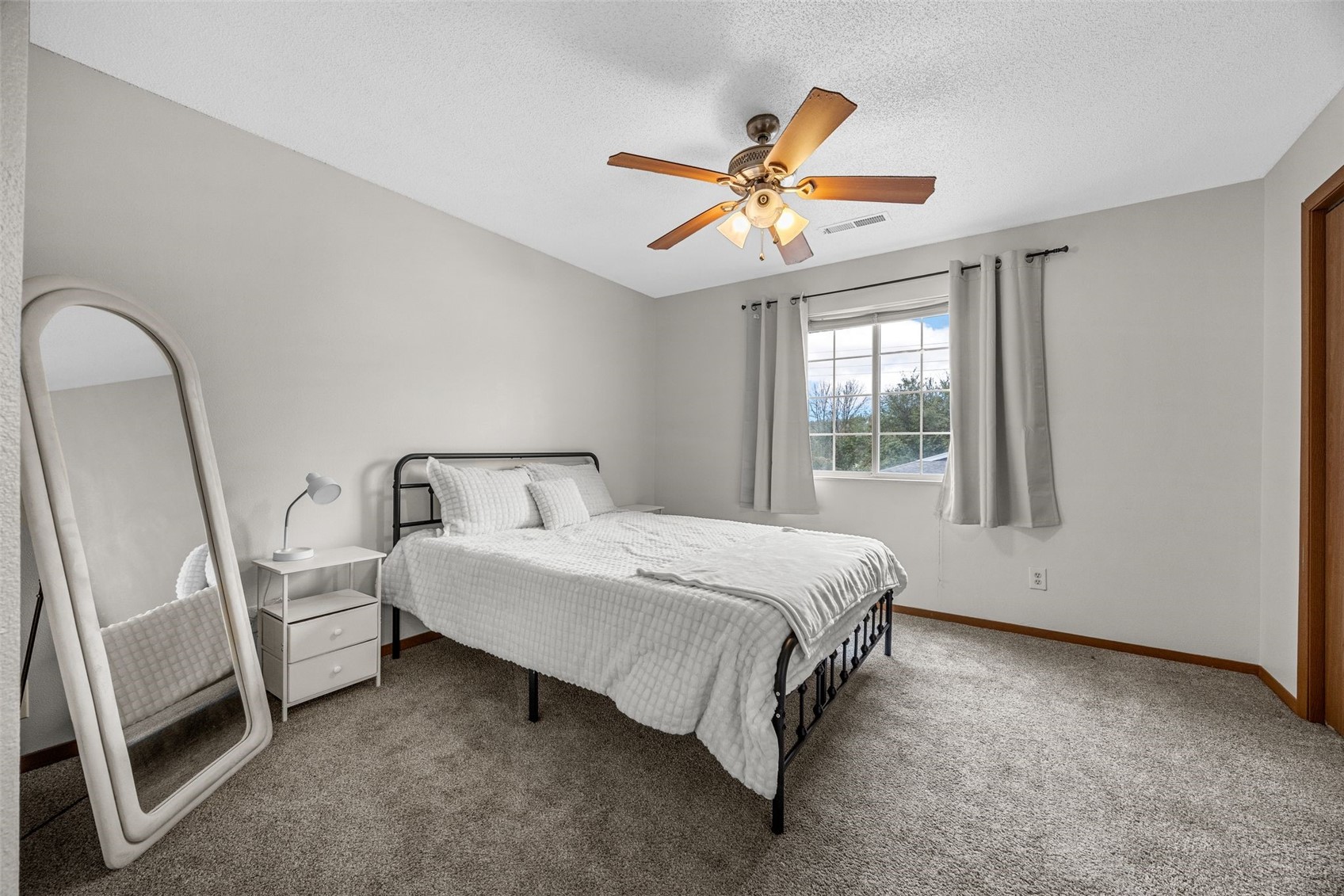 515 Kimberlite Street Tiffin IA 52340