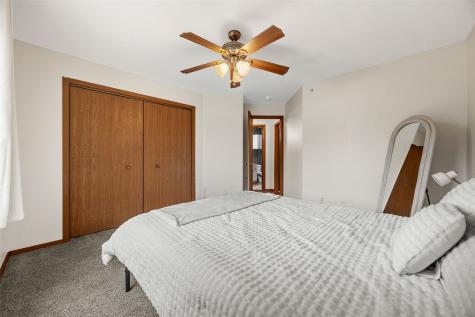 515 Kimberlite Street Tiffin IA 52340