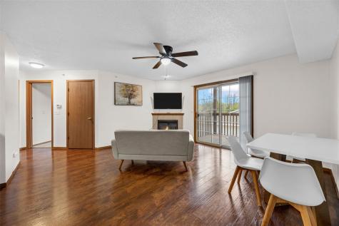 515 Kimberlite Street Tiffin IA 52340