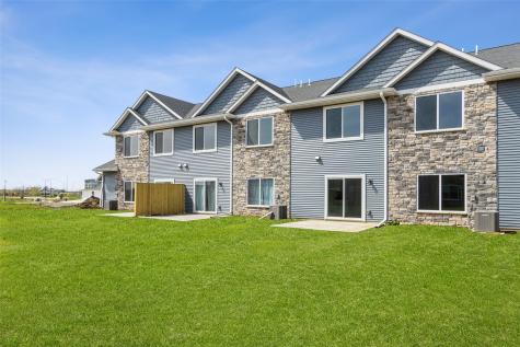 2231 Eversull Lane North Liberty IA 52317