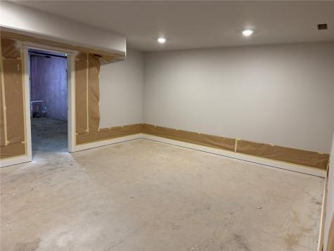 1280 Berkshire Lane North Liberty IA 52317