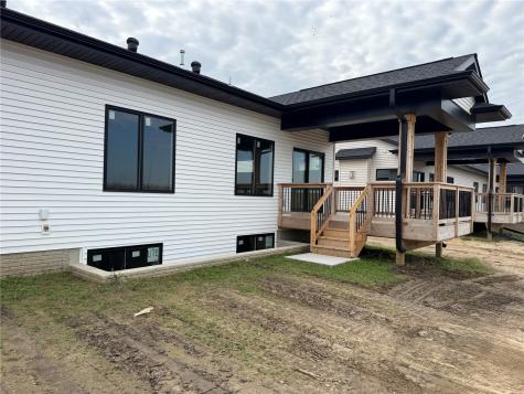 1280 Berkshire Lane North Liberty IA 52317