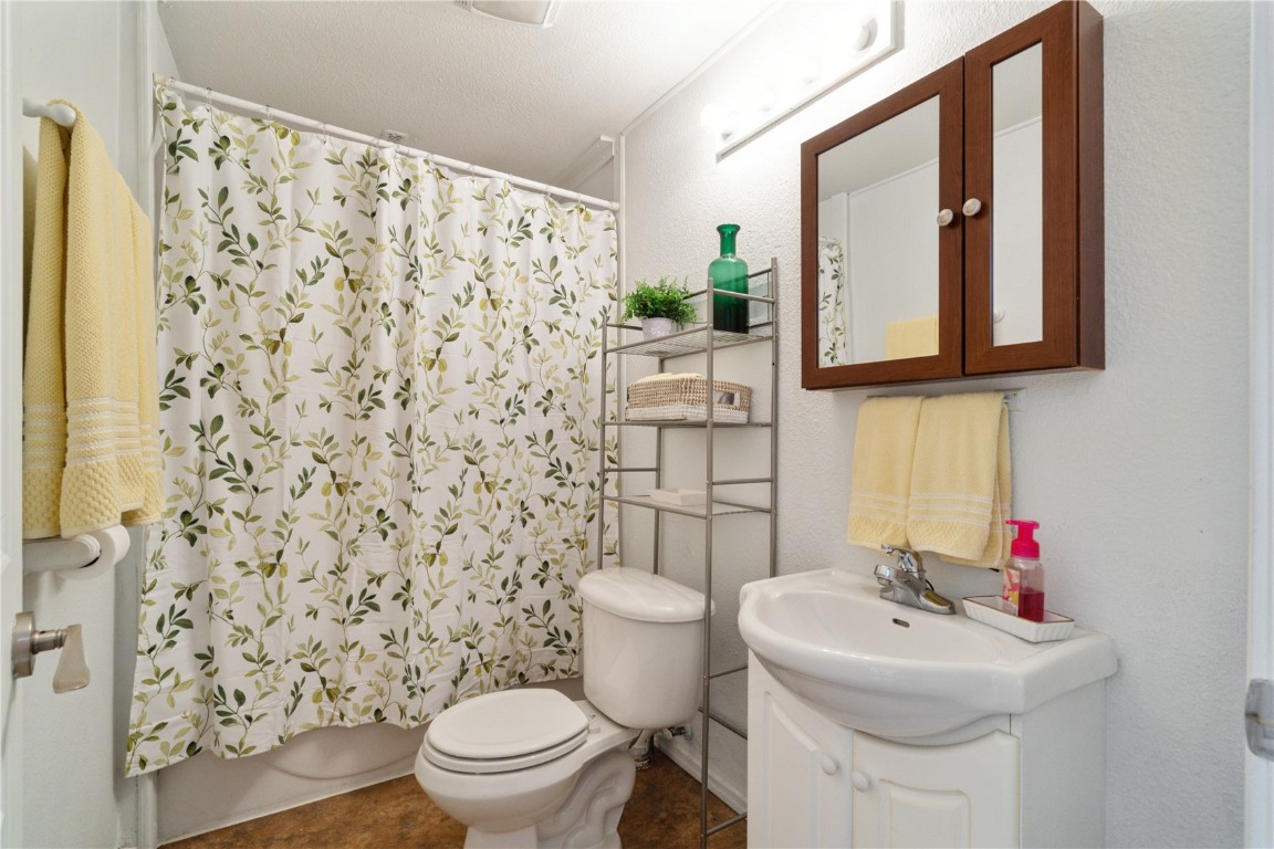 5033 Foxtail Court Marion IA 52302