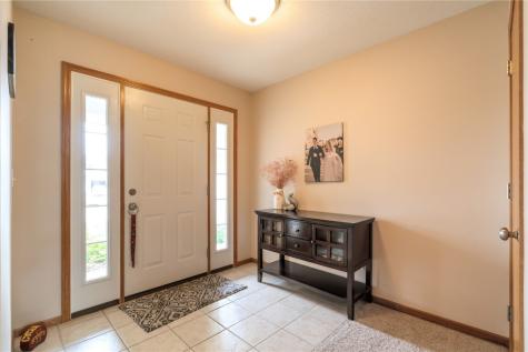 5033 Foxtail Court Marion IA 52302