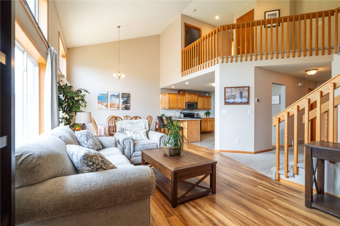 5033 Foxtail Court Marion IA 52302