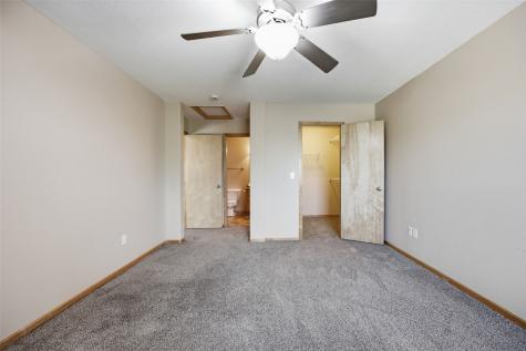 1364 Nicholas Lane North Liberty IA 52317