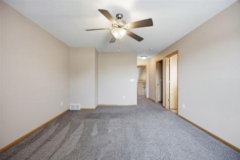 1364 Nicholas Lane North Liberty IA 52317